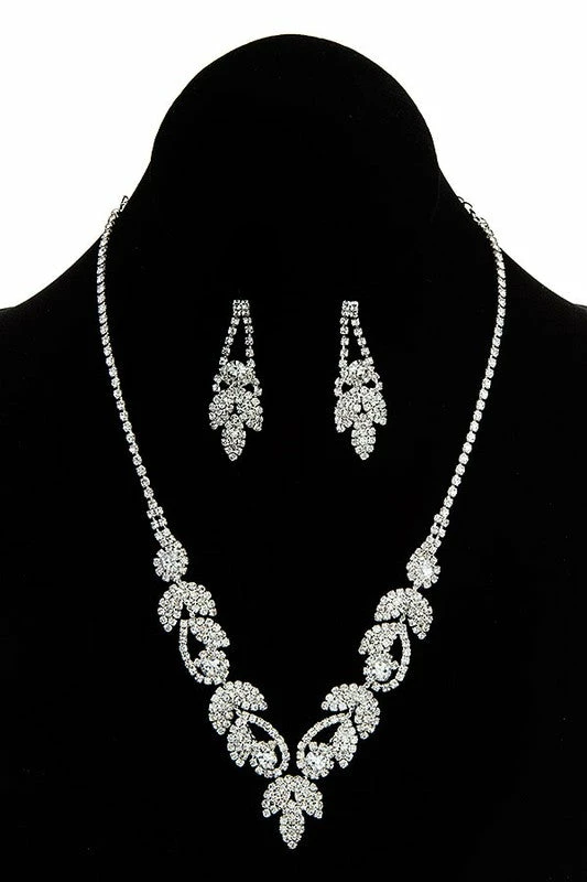 Emprada Crystal Rhinestone Clear Pave Necklace & Earrings Set 1 Emprada Crystal Rhinestone Clear Pave Necklace & Earrings Set