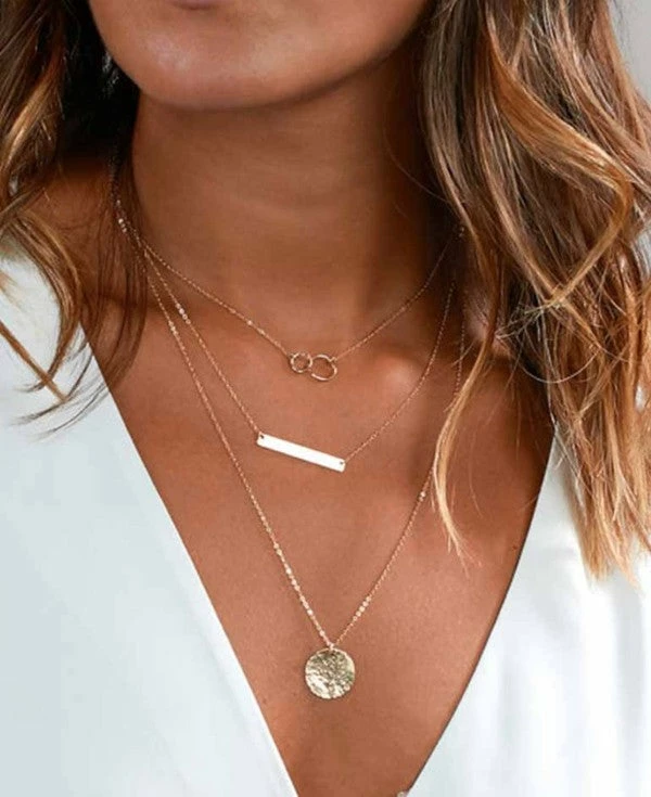 Emprada Accessories Gold Coin And Bar Necklace 1 Emprada Accessories Gold Coin And Bar Necklace