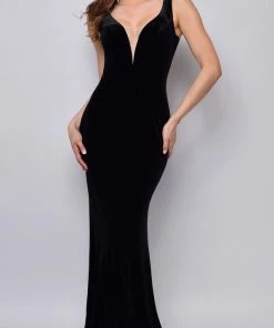 Emprada Joella Black Velvet Gown Dress