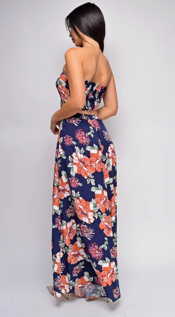 Emprada Maira Blue Coral Floral Front Tie Crop Top & Pants Set 5 Emprada Maira Blue Coral Floral Front Tie Crop Top & Pants Set