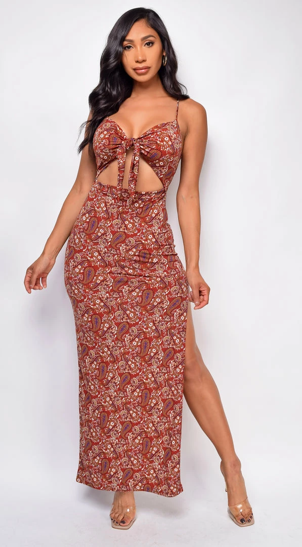Emprada Viviana Red Rust Paisley Print Cut Out Maxi Dress 1 Emprada Viviana Red Rust Paisley Print Cut Out Maxi Dress
